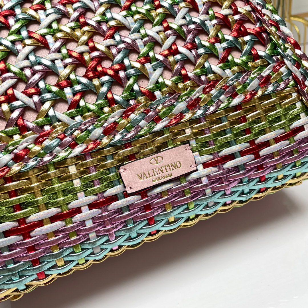 5 Colors Hand-Woven Handbags