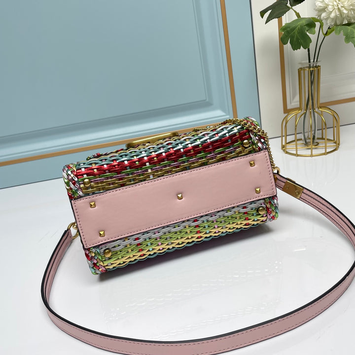 5 Colors Hand-Woven Handbags