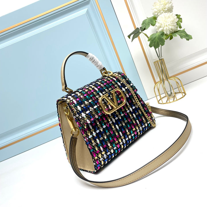 5 Colors Hand-Woven Handbags