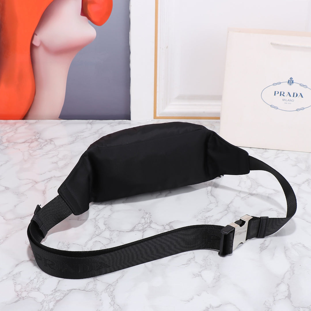 Handmade Nylon Waist Pack-M29457