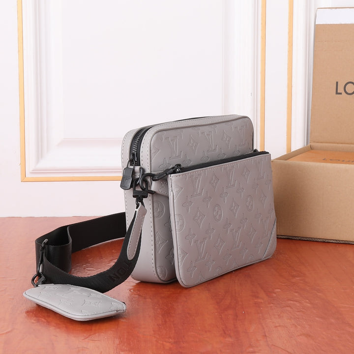 2 Color Classic Style Messenger Bag