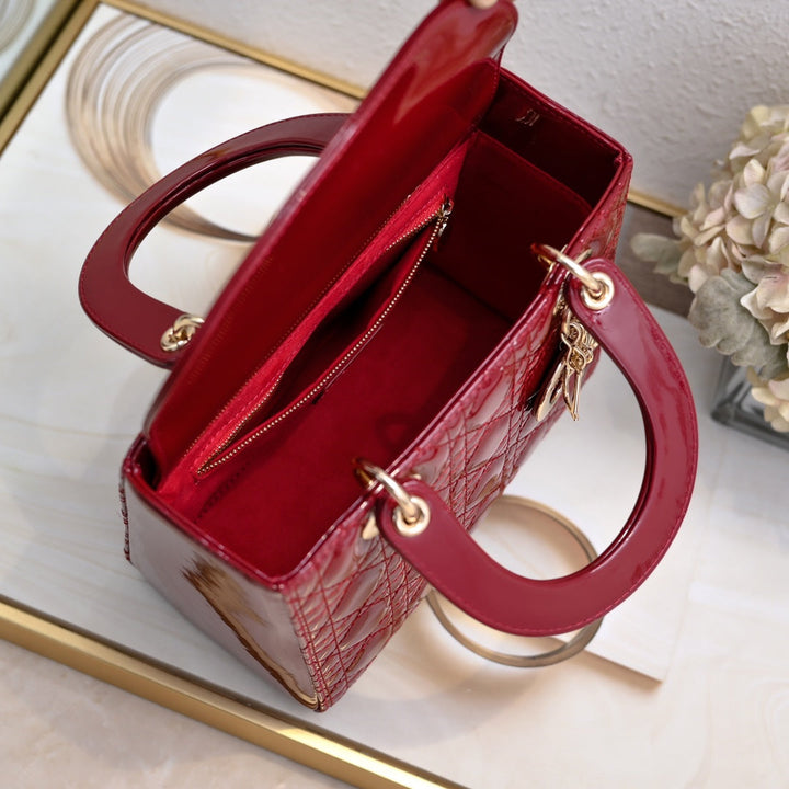 4 Colors - Ladies Patent Leather Handbag