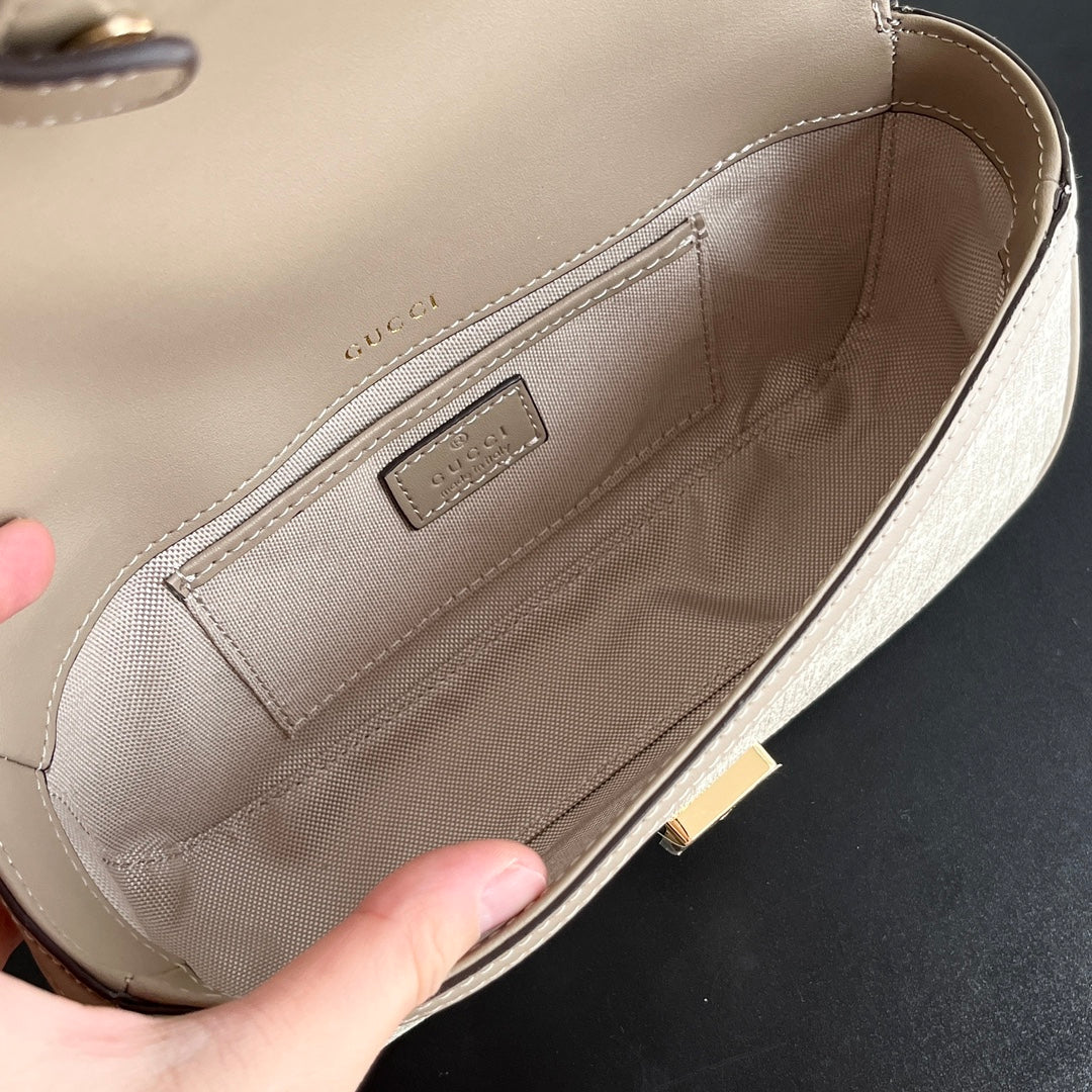 9 Colors - Classic Small Saddle Bag