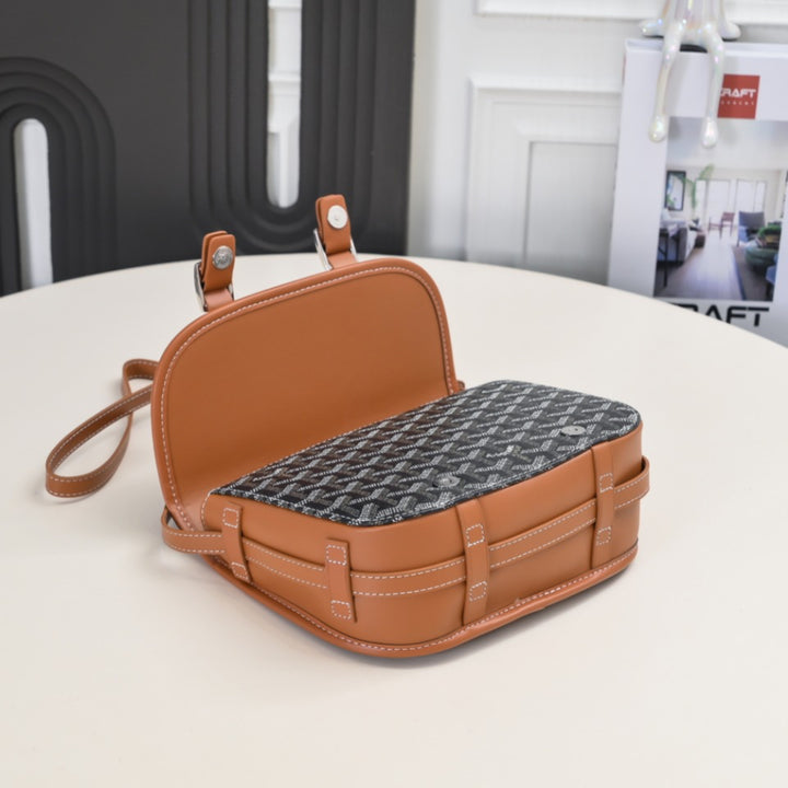 8 Color - Stylish Double Buckle Messenger Bag