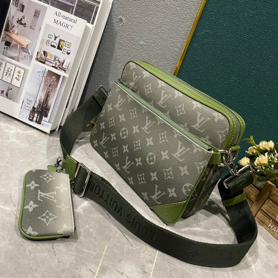 2 Colors - Classic Pattern Gradient Messenger Bag