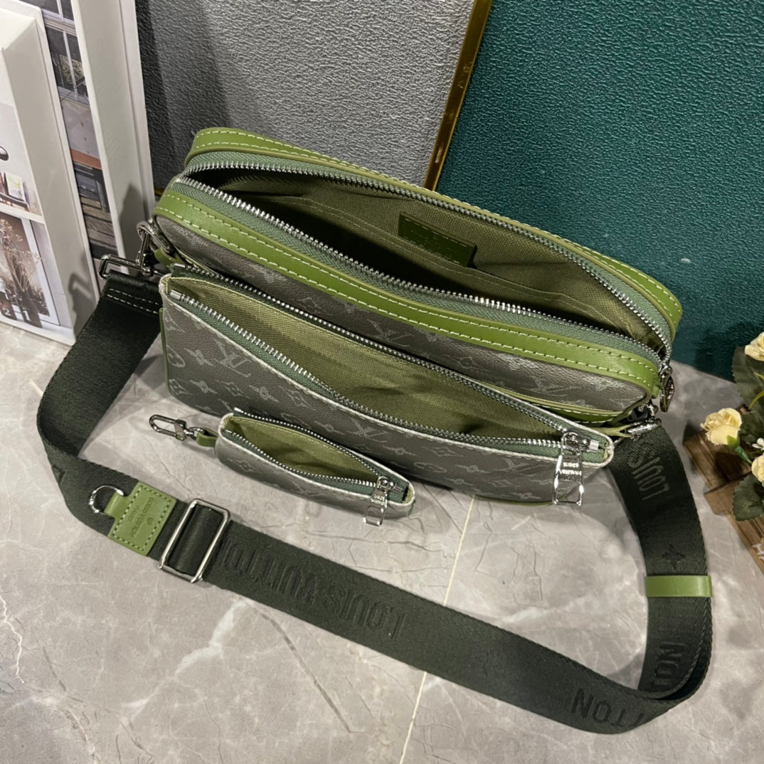 2 Colors - Men's Gradient Messenger Bag