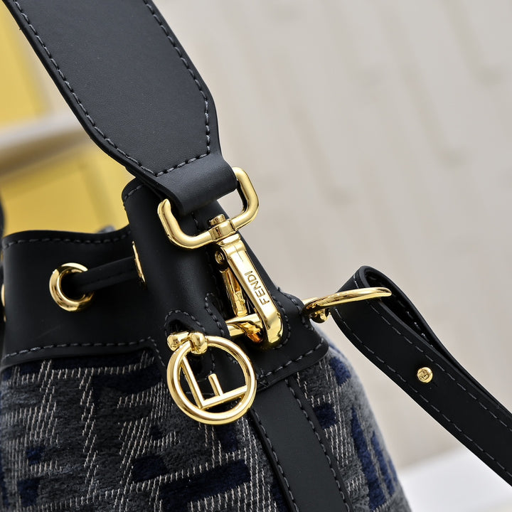 Blue Fashion Letter Design Bucket Bag