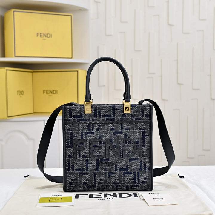 Fashion Letter Design Handbag