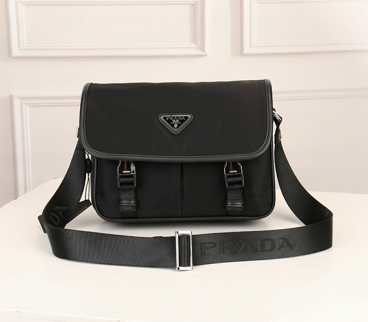 Classic Fashion Flap Shoulder Bag