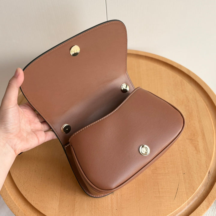 6 Colors - Classic Simple Saddle Bag