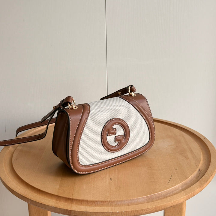 6 Colors - Classic Simple Saddle Bag