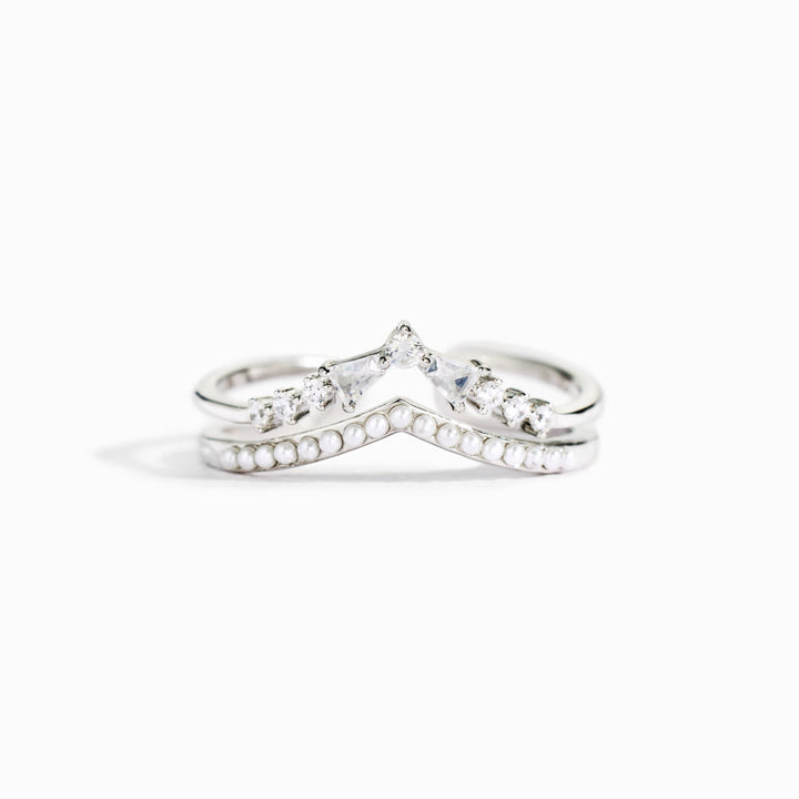 A Princess Minimalist Tiara Ring