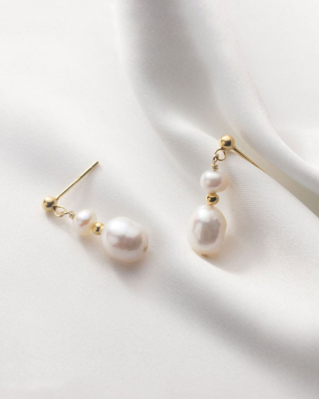 Baroque Pearls Drop Earrings