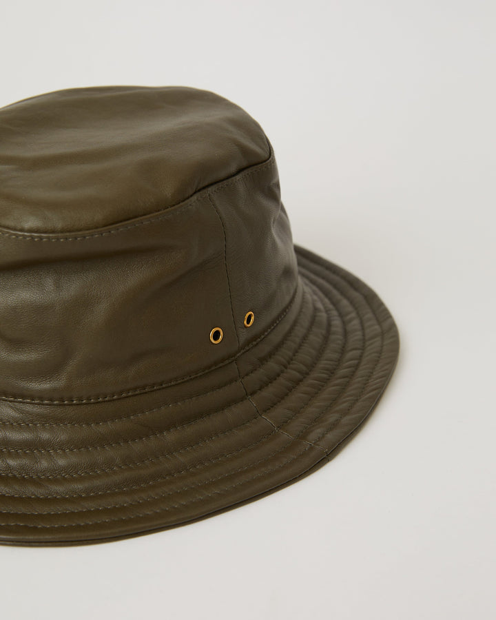 CALI LEATHER BUCKET HAT