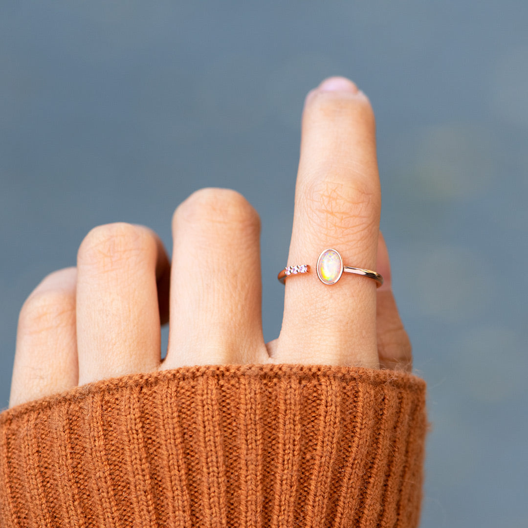 Best Mom Oval Opal Ring