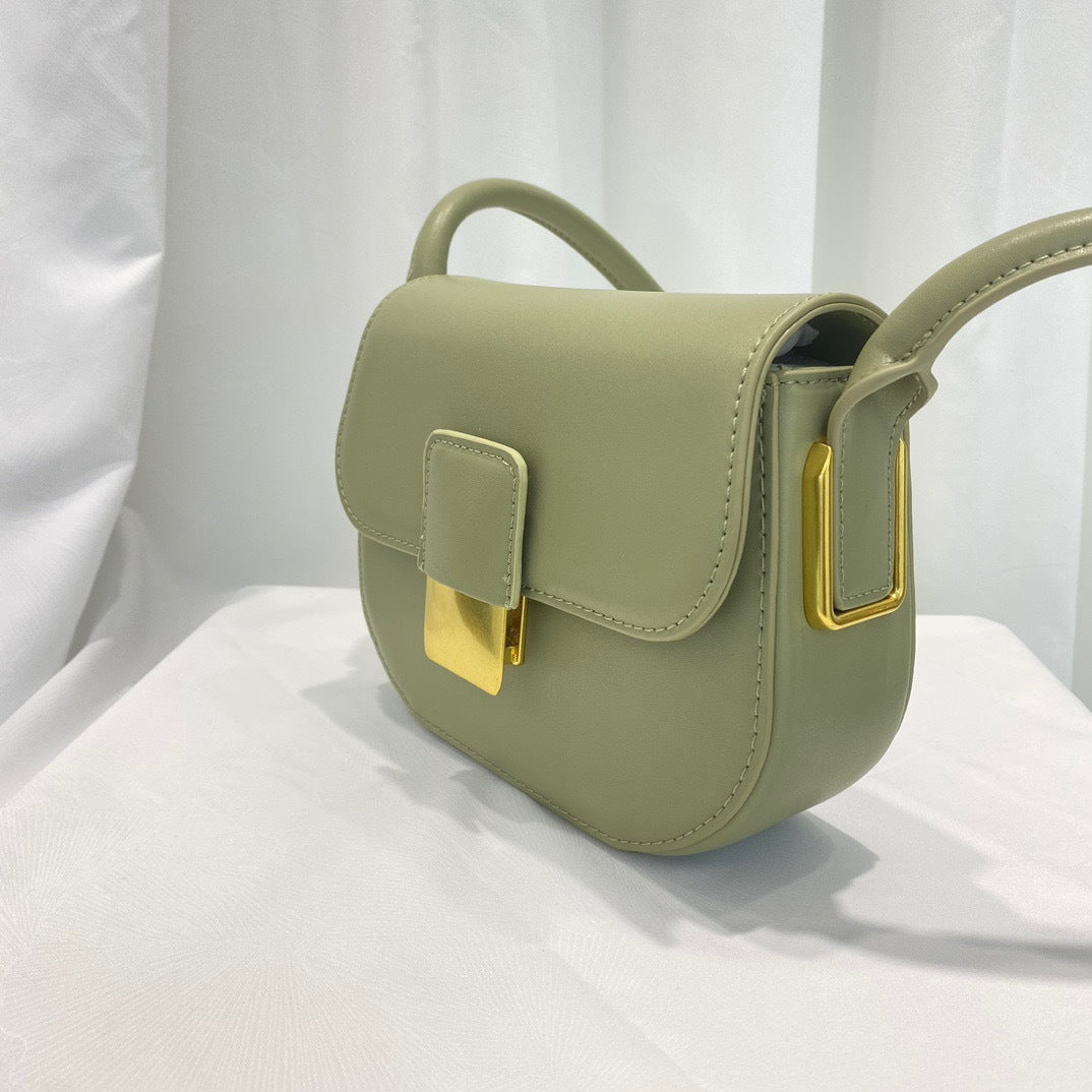 2024 New Leather Flap Bucket Bag