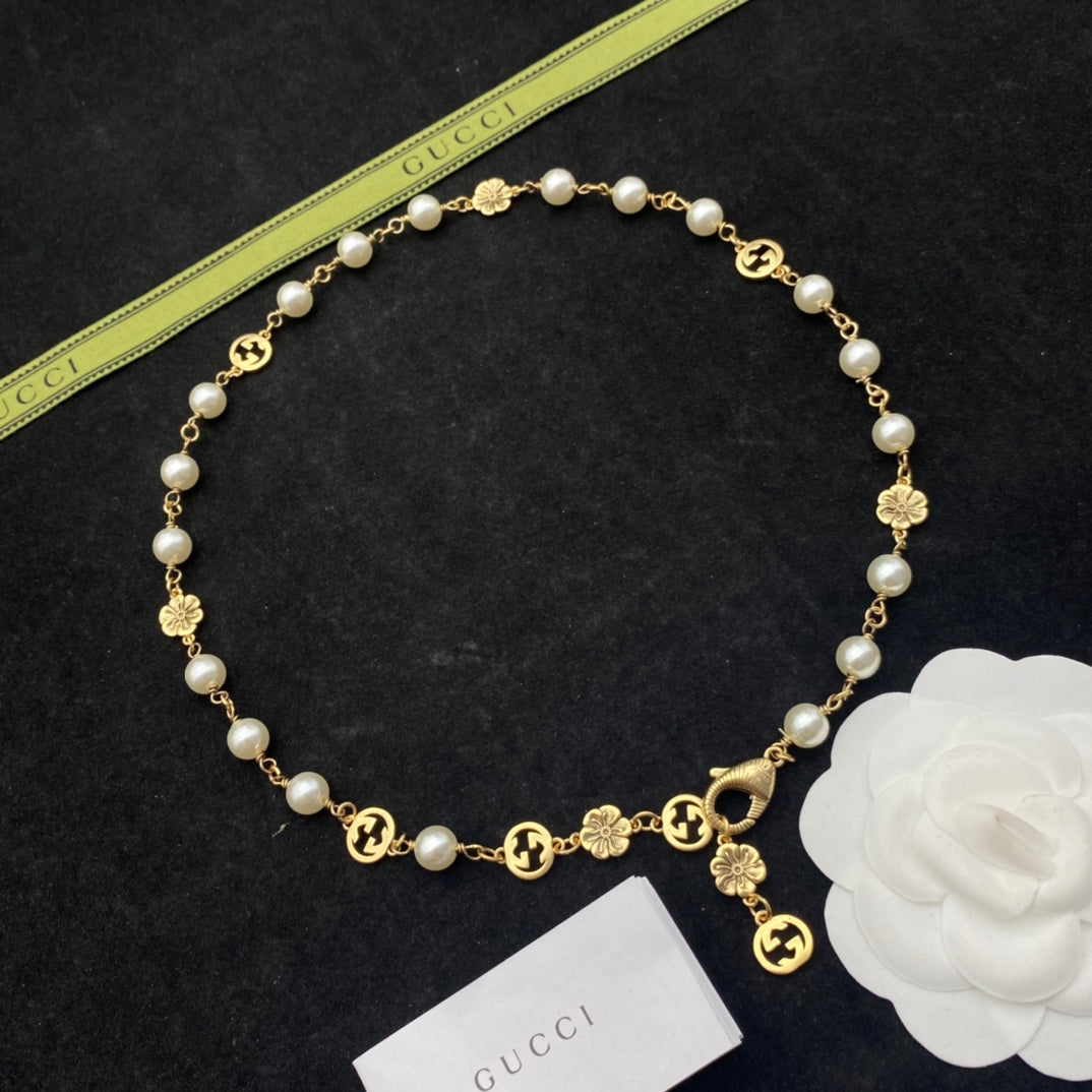 New double flowers pearl temperament vintage necklace bracelet