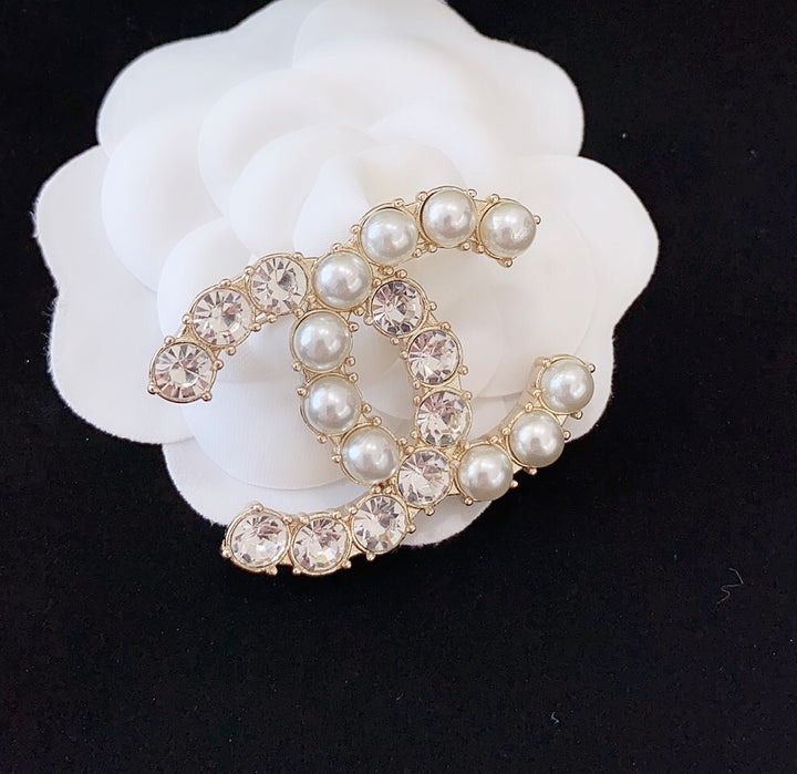 Luxury Double C Rhinestone Pearl Brooch