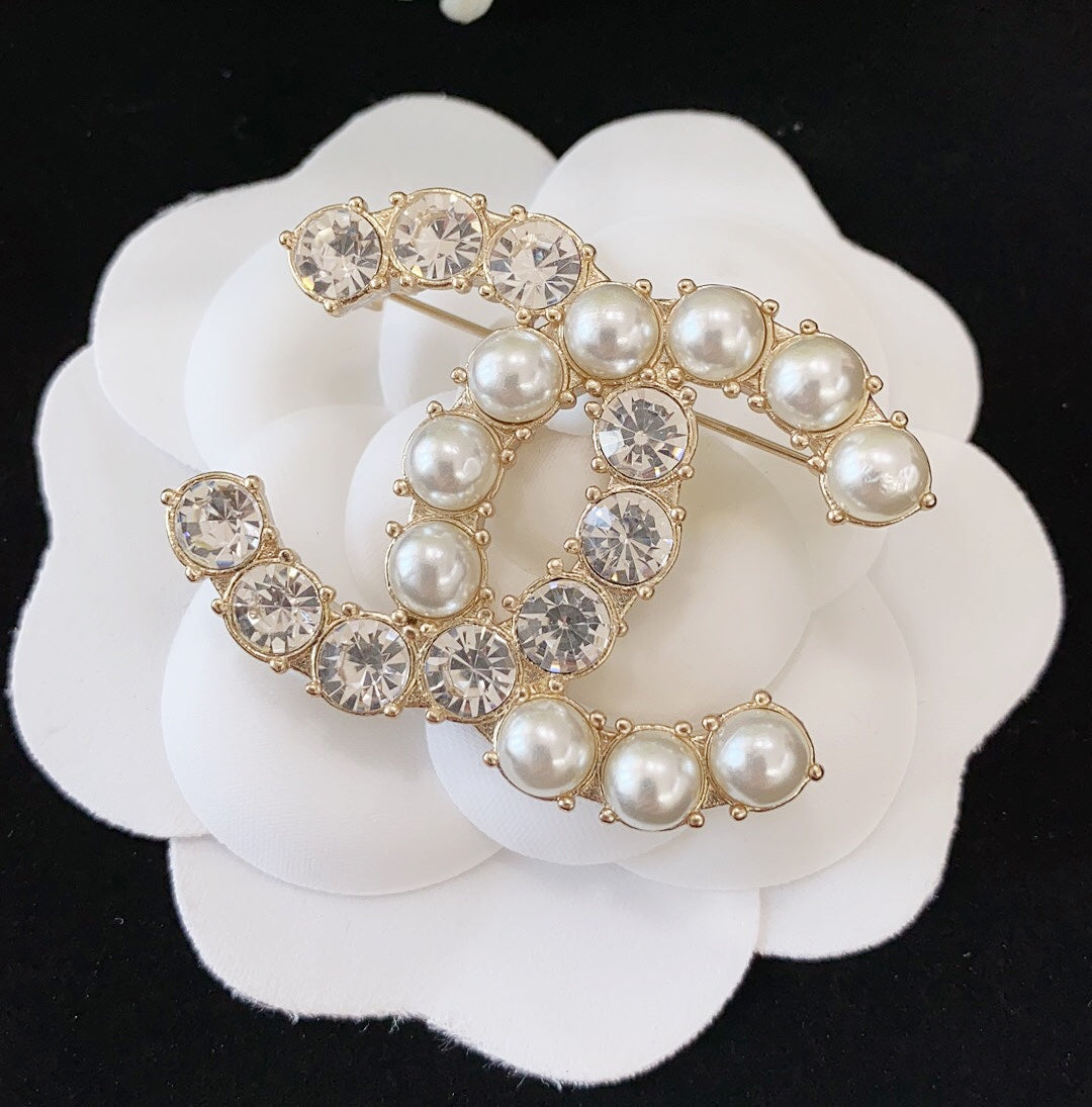 Luxury Double C Rhinestone Pearl Brooch