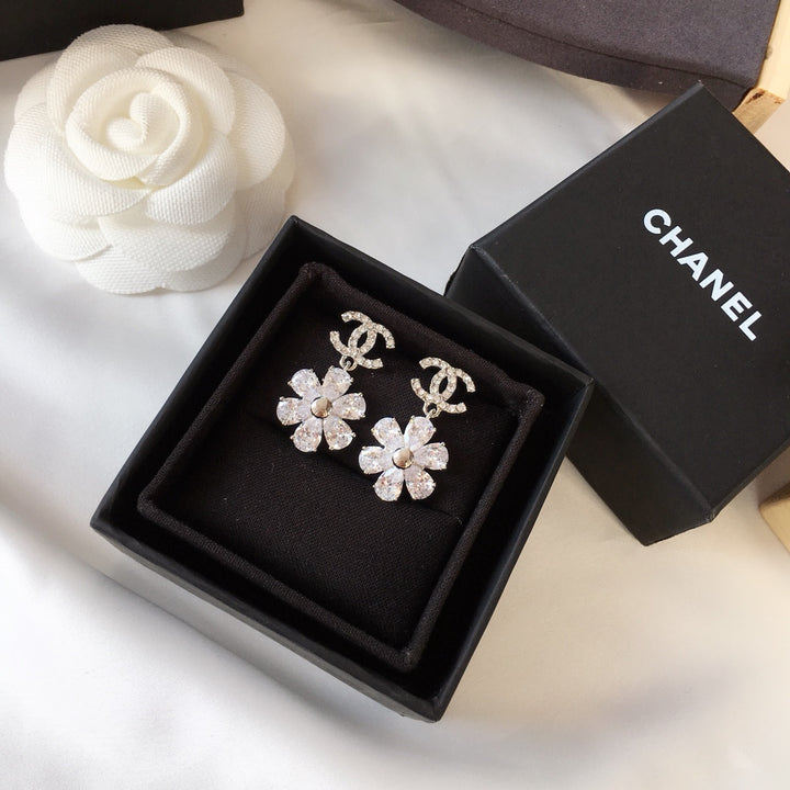 Luxury Rhinestone Flower Earrings