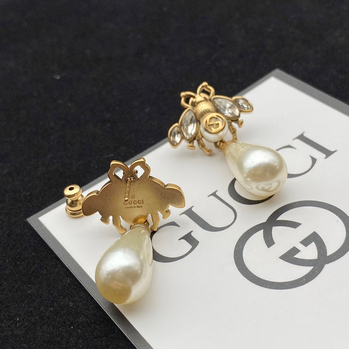 Little Bee Pearl Dangle Earrings