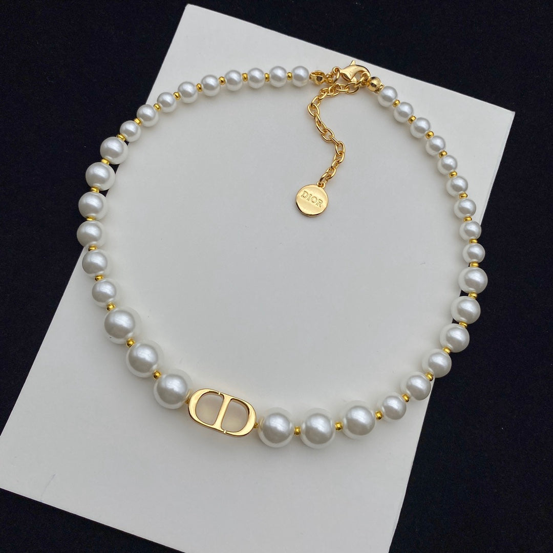 snow white pearl necklace bracelet set