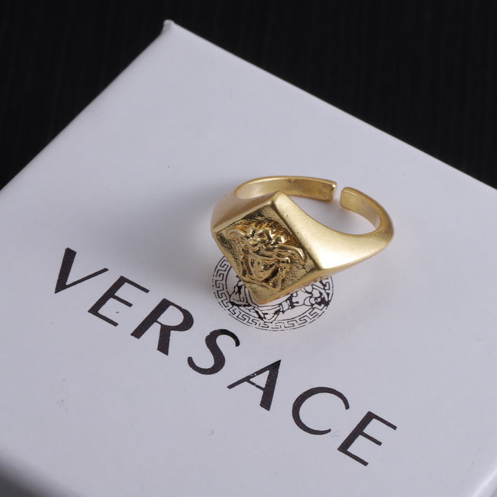 2 colours luxury goddess statue ring