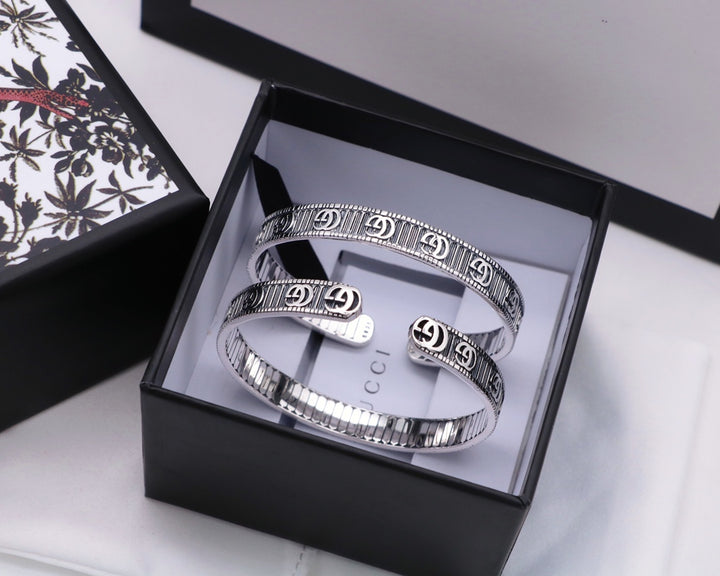 Classic Silver Letter Print Bracelet