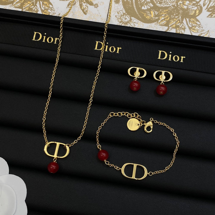 Luxury CD Brass Necklace Set