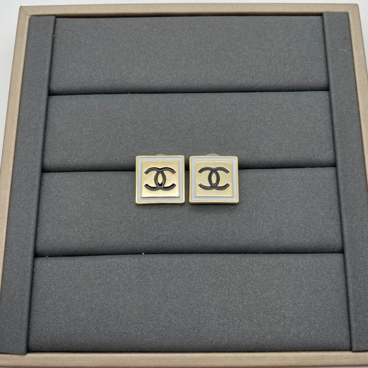 Luxury CC Square Necklace Set