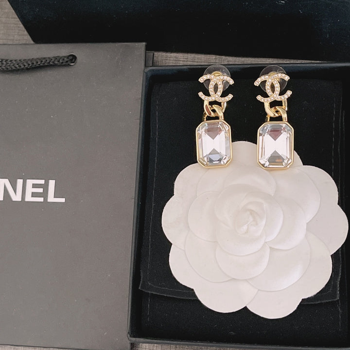 Luxury high-end double C pearl earrings