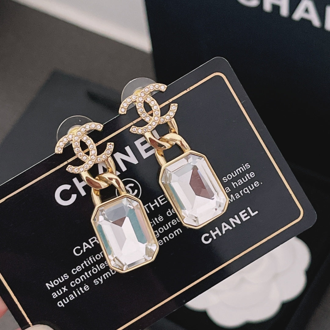 Luxury high-end double C pearl earrings