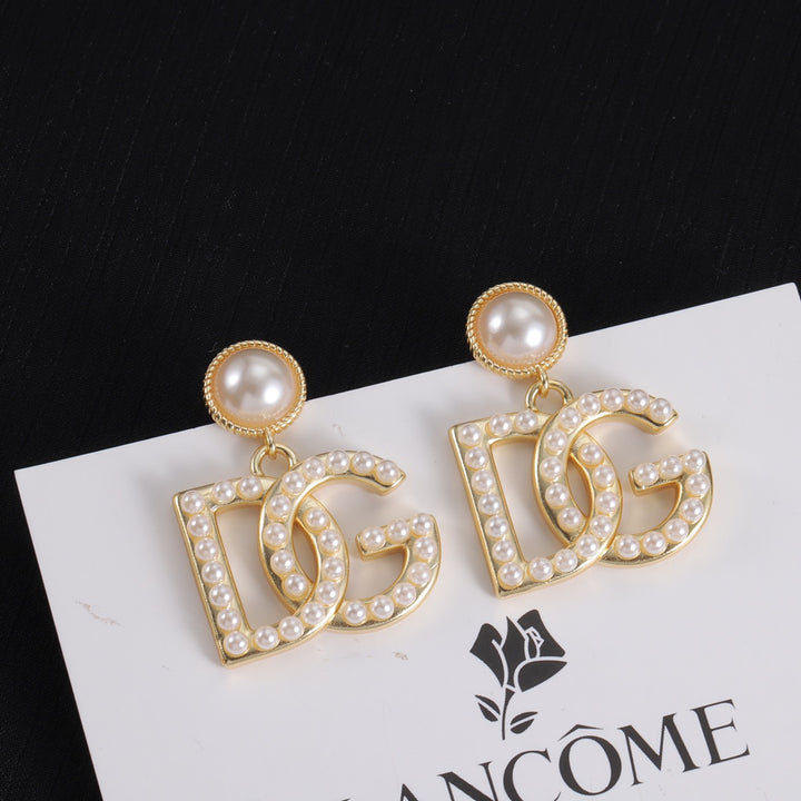 luxury DG letter full pearl size earrings