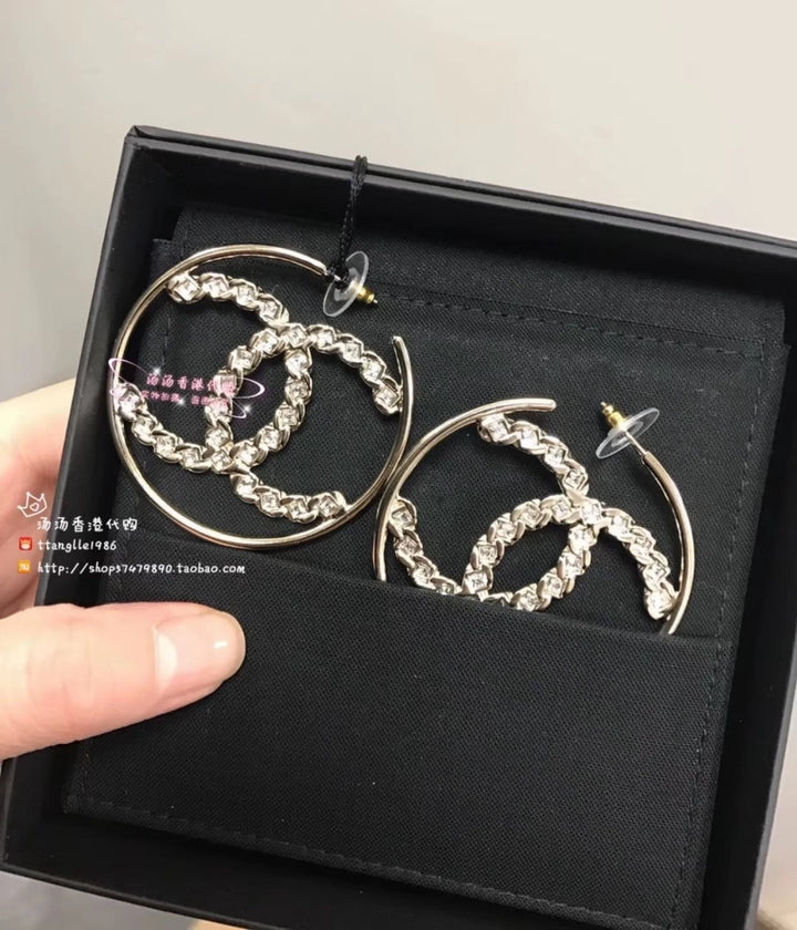 fashion double C hollow earrings