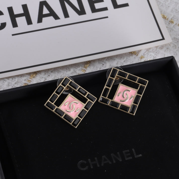 Luxury square black diamond hollow earrings