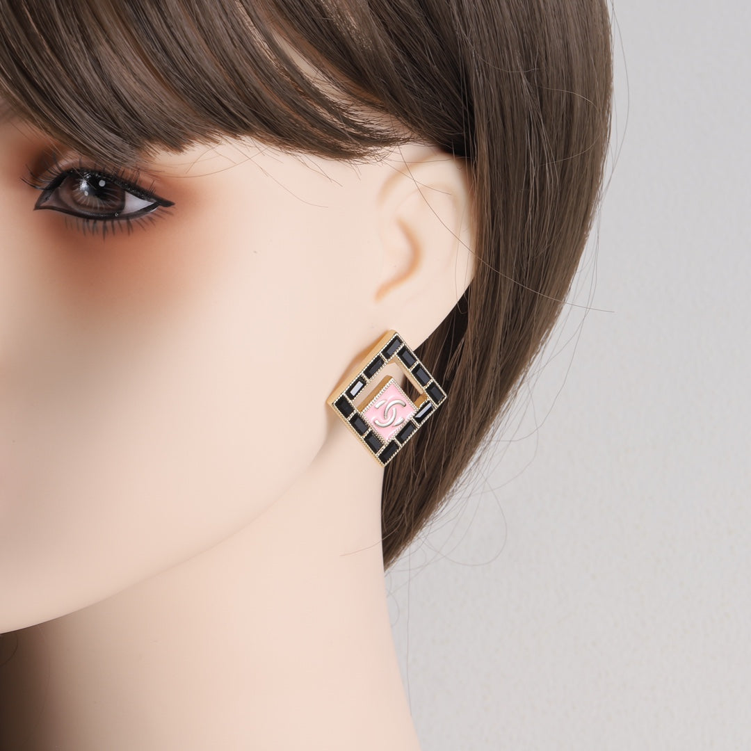 Luxury square black diamond hollow earrings