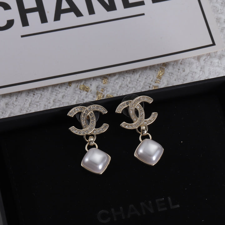 Double C Square Pearl Pendant Earrings