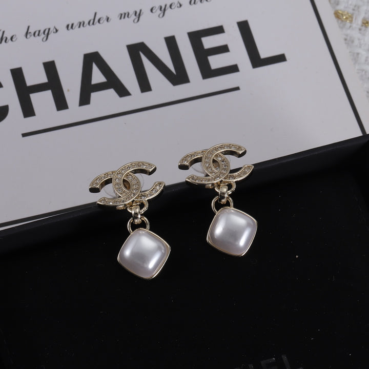 Double C Square Pearl Pendant Earrings