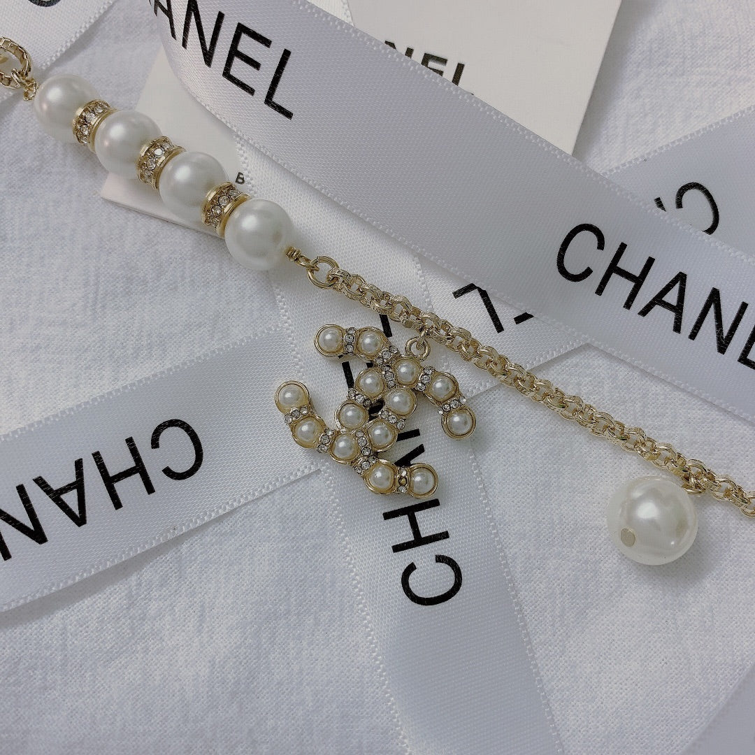 Fashion Pearl Double C Bracelet