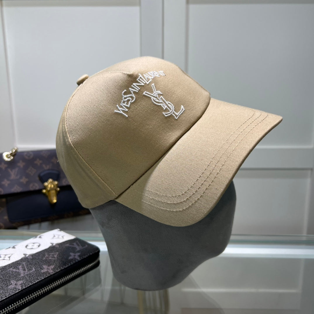 Fashionable and versatile baseball cap, 4 colors to choose from