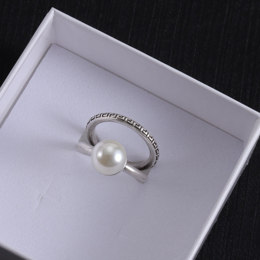 June New Pearl Ring