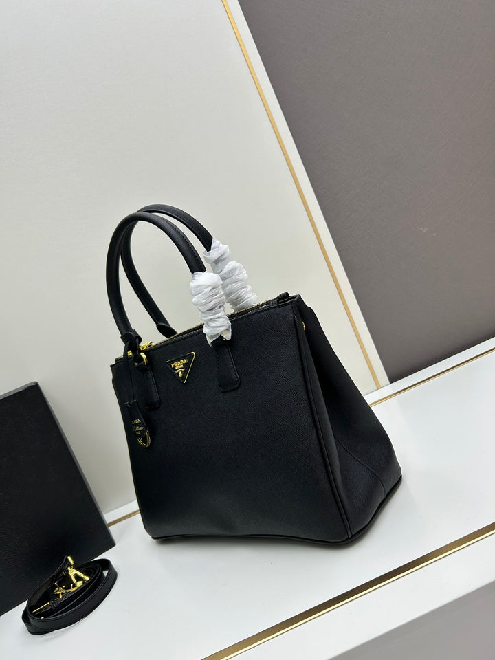 2024 4 Colors Leather P Handbags