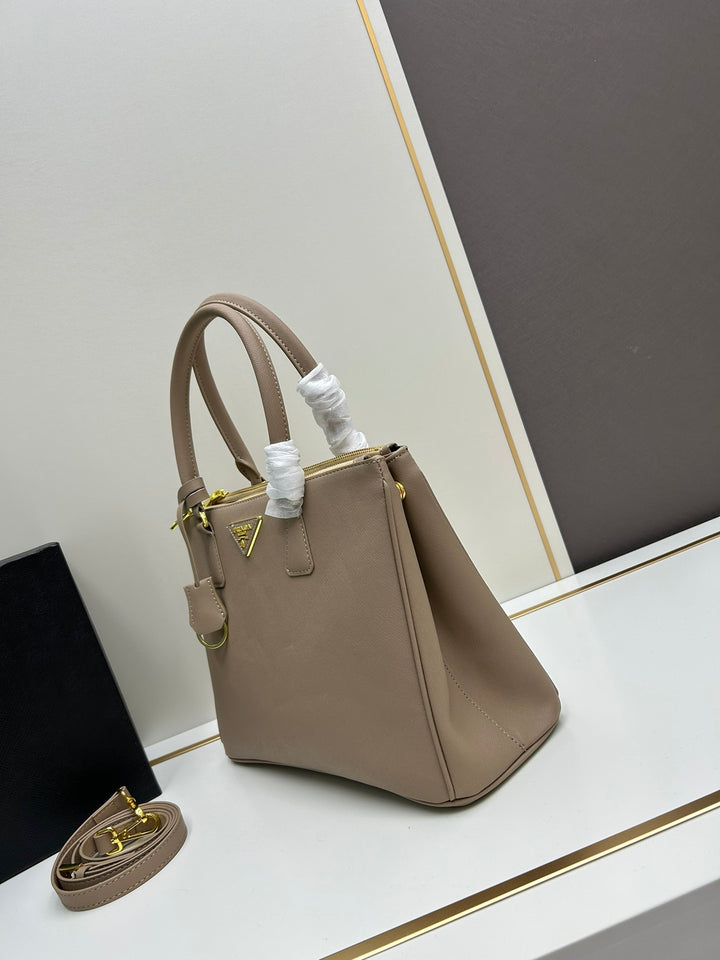 2024 4 Colors Leather P Handbags