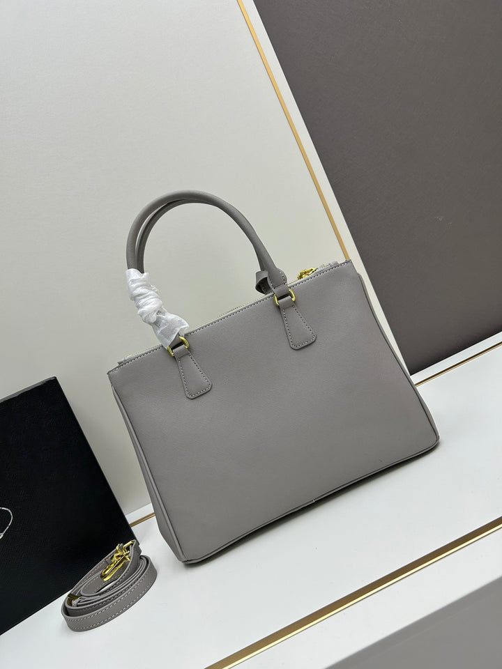 2024 4 Colors Leather P Handbags