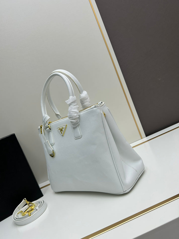 2024 4 Colors Leather P Handbags