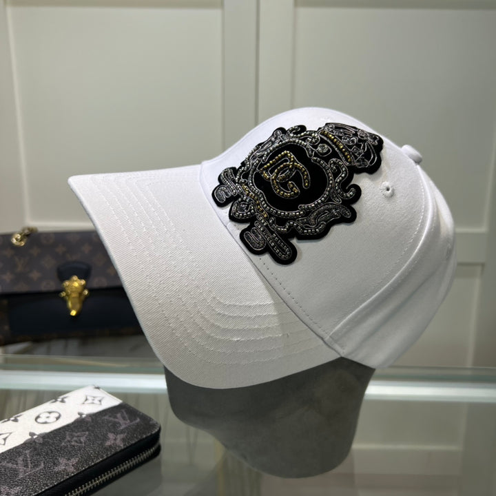 Fashion Big Crown Embroidery Baseball Cap