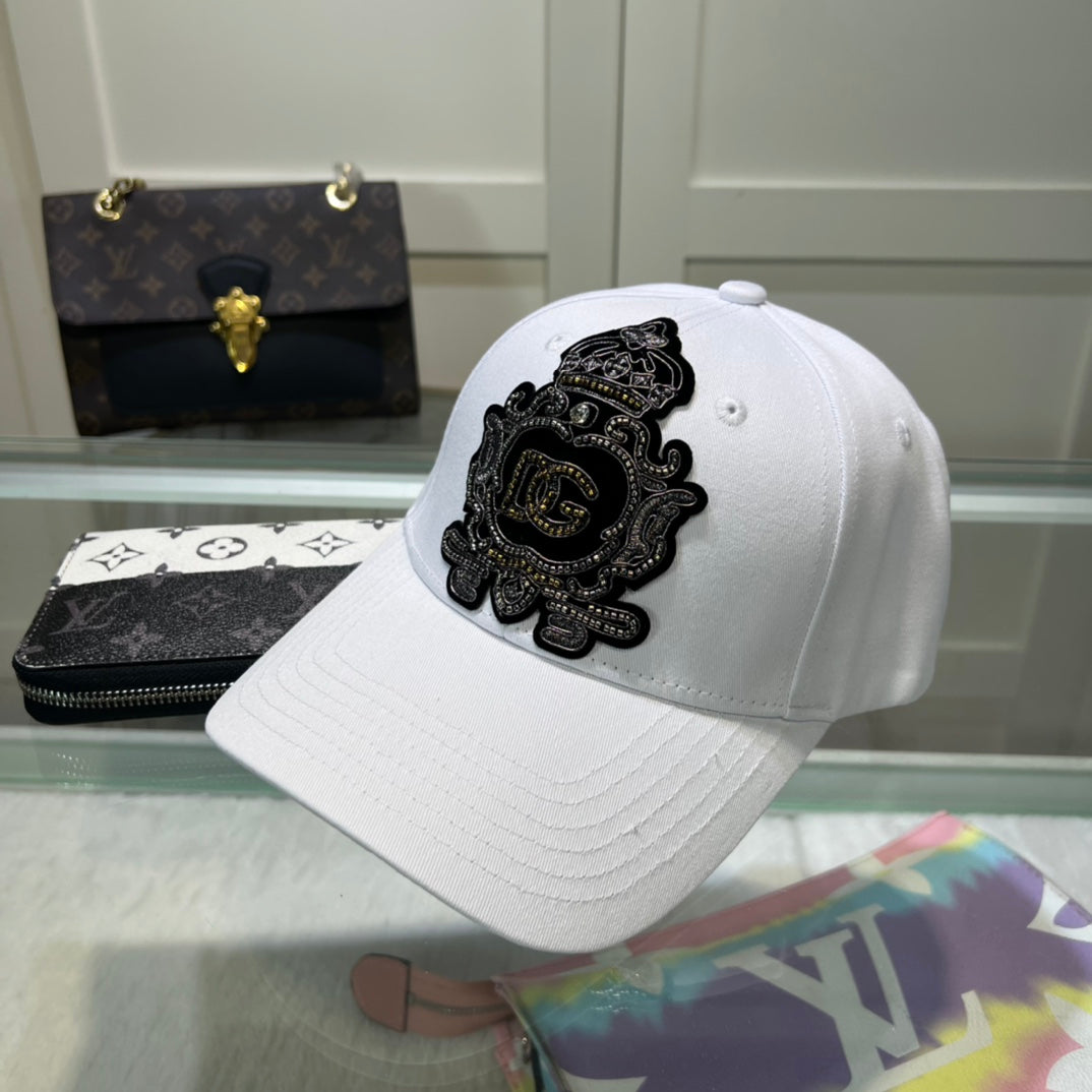 Fashion Big Crown Embroidery Baseball Cap