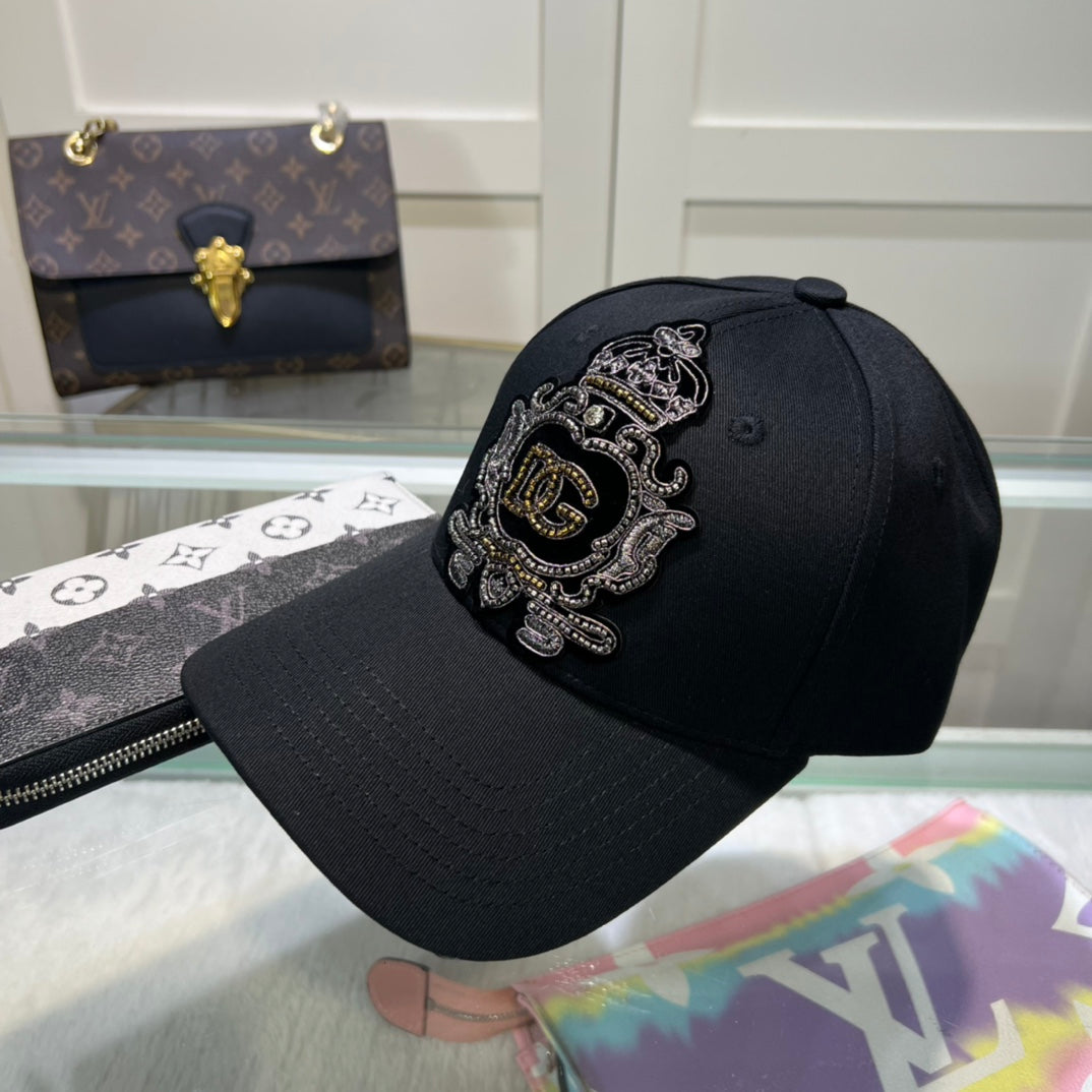 Fashion Big Crown Embroidery Baseball Cap