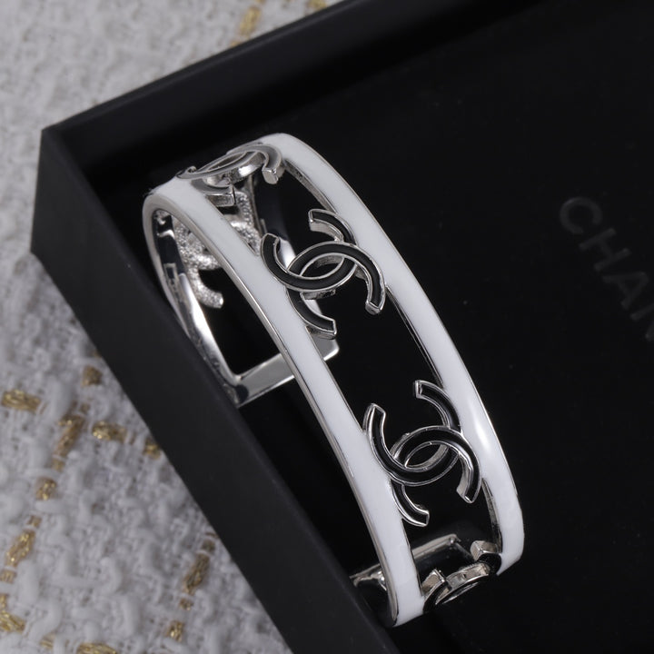 Fashion Double C Skeleton Bracelet