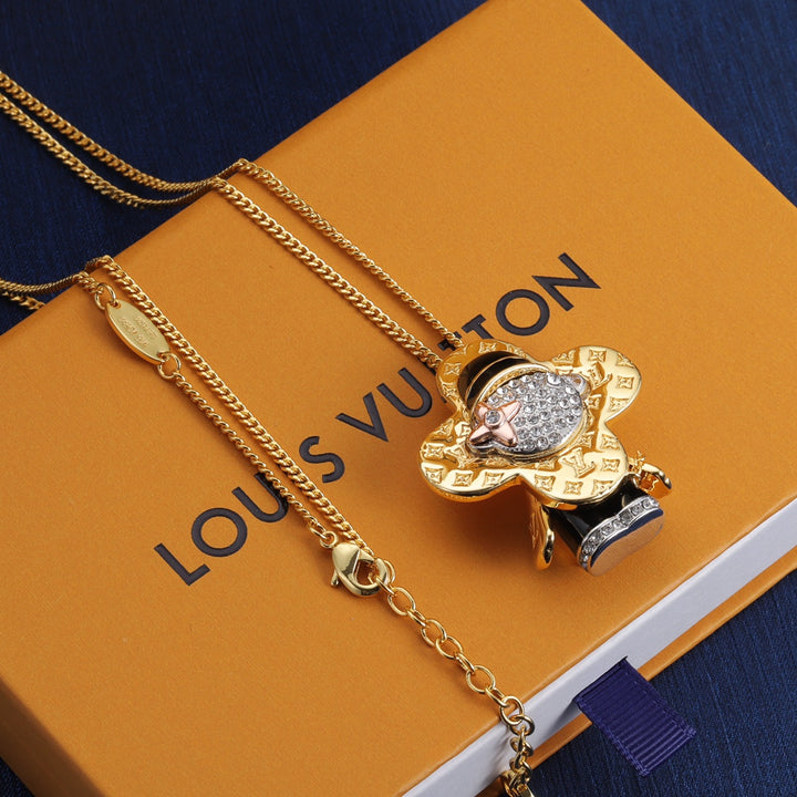 Luxury Brass Pendant Necklace